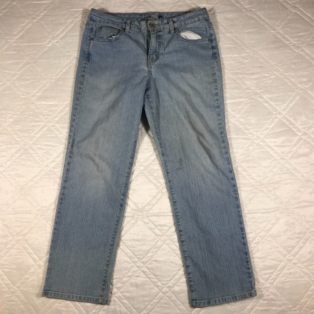 Bandolinoblu acid washed blue jeans size 12 short